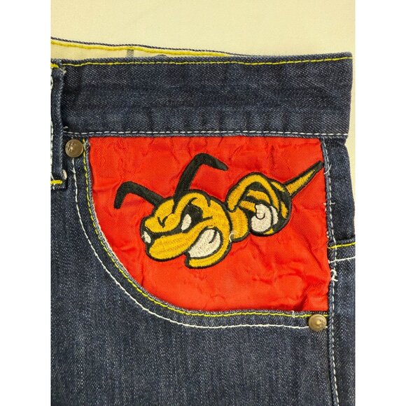 VTG COOGI Y2K WITH EMBROIDERED BEE DESIGN DENIM MEN'S SHORTS SIZE 40 - Picture 6 of 10